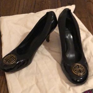Tory Burch Caroline Black Patent Leather Heels